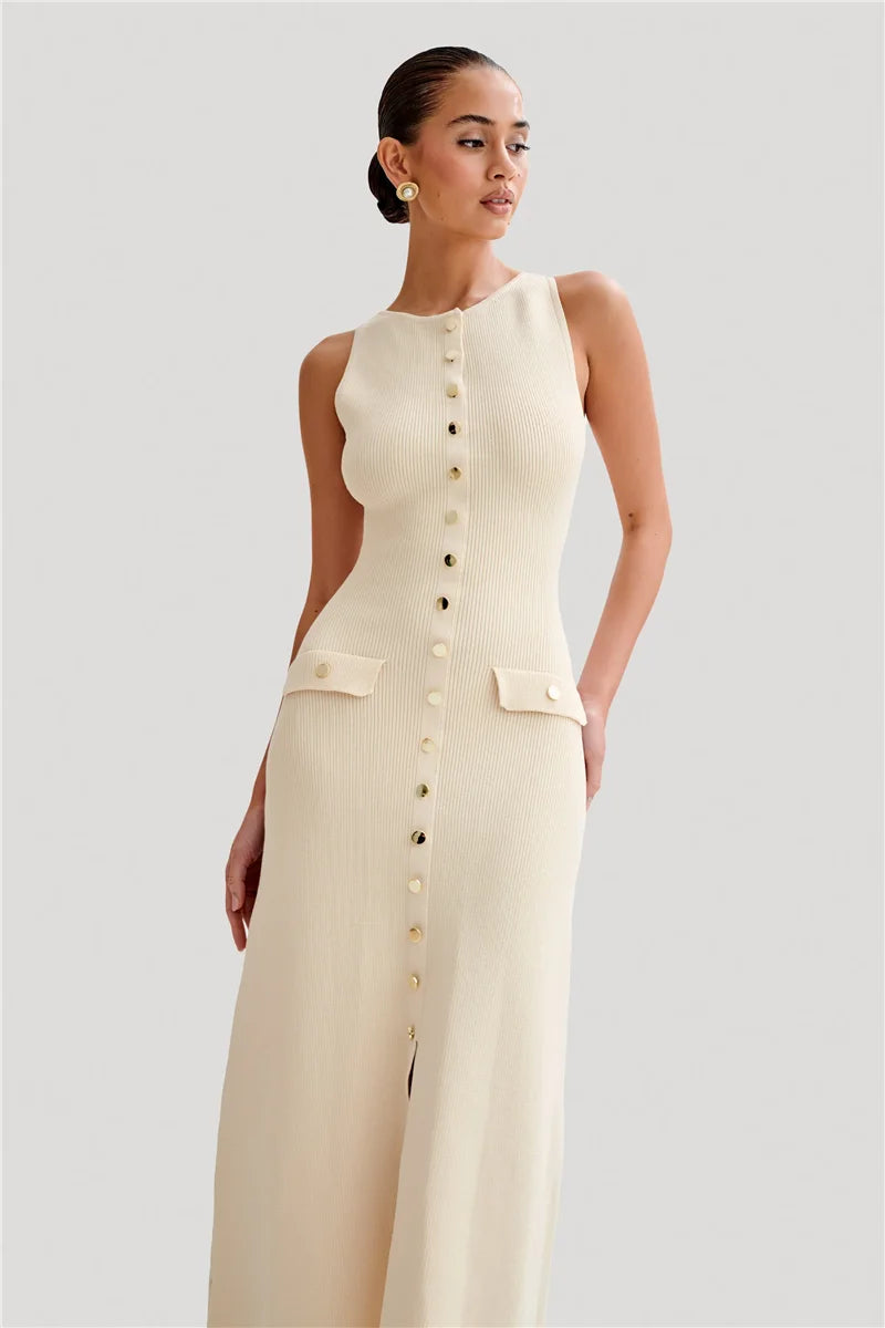 Elegant Sleeveless Buttoned Dress