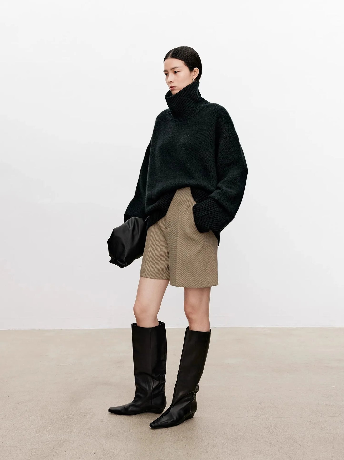 Thickened sweater